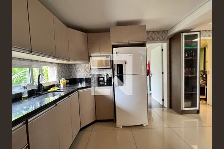 Cozinha de casa à venda com 4 quartos, 150m² em Campestre, São Leopoldo