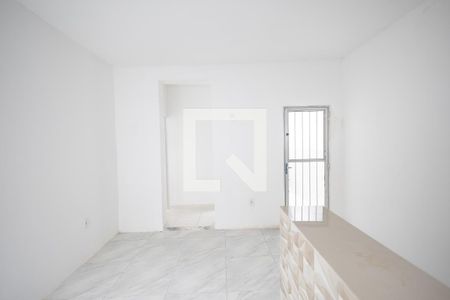 Sala de casa para alugar com 2 quartos, 60m² em Guaratiba, Rio de Janeiro