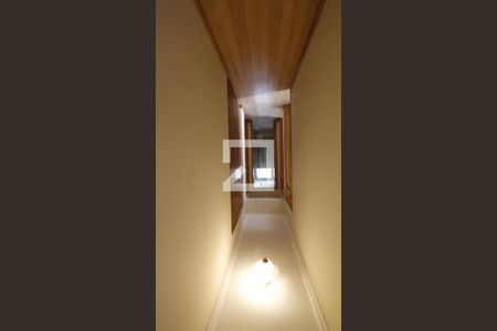 Corredor de apartamento à venda com 3 quartos, 115m² em Indianópolis, São Paulo