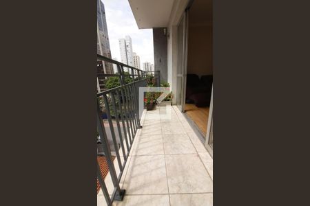 Sacada de apartamento à venda com 3 quartos, 115m² em Indianópolis, São Paulo