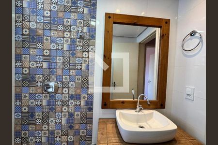 Banheiro de apartamento à venda com 1 quarto, 59m² em Centro, São Leopoldo