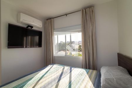 Suíte de apartamento à venda com 3 quartos, 110m² em Vila Itapura, Campinas