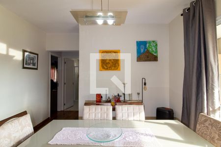 Sala de apartamento à venda com 3 quartos, 110m² em Vila Itapura, Campinas