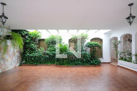 Garagem de casa à venda com 4 quartos, 453m² em Osvaldo Cruz, São Caetano do Sul