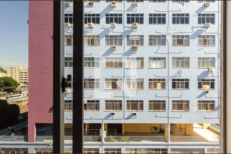 Vista do Quarto 1 de apartamento à venda com 2 quartos, 55m² em Olaria, Rio de Janeiro
