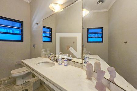 Lavabo de apartamento para alugar com 5 quartos, 890m² em Jardim Acapulco, Guarujá