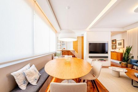 Apartamento à venda com 3 quartos, 89m² em São João, Porto Alegre