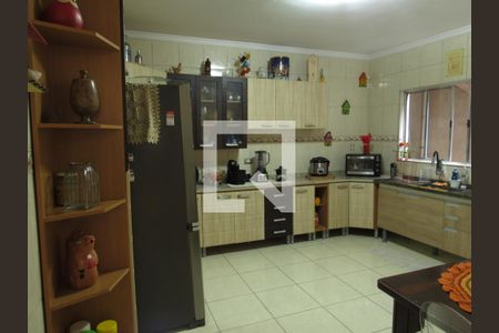Cozinha de casa à venda com 4 quartos, 242m² em Bandeiras, Osasco