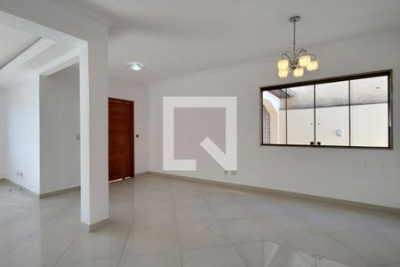 Sala de casa à venda com 3 quartos, 363m² em Tanque, Rio de Janeiro