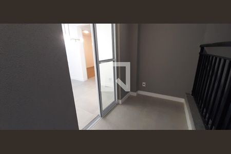 Sacada de apartamento à venda com 2 quartos, 55m² em São Pedro, Osasco