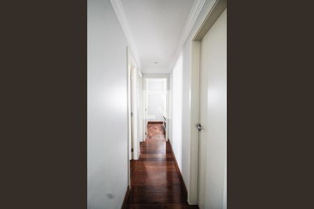 Corredor de apartamento à venda com 3 quartos, 134m² em Vila Nova Cachoeirinha, São Paulo