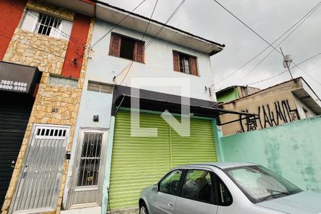 Fachada de casa à venda com 3 quartos, 83m² em Vila Zamataro, Guarulhos
