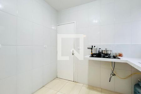 Cozinha de casa à venda com 3 quartos, 83m² em Vila Zamataro, Guarulhos