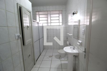 Banheiro do Quarto 3 de apartamento para alugar com 3 quartos, 158m² em Centro, Uberlândia