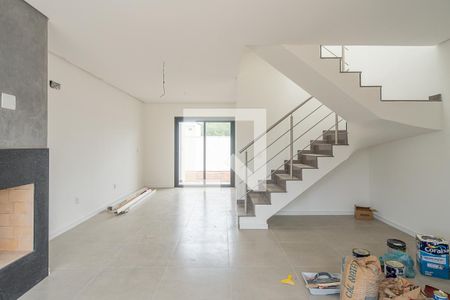 Sala de casa de condomínio à venda com 3 quartos, 115m² em Aberta dos Morros, Porto Alegre