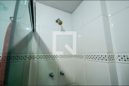 Banheiro de apartamento à venda com 3 quartos, 77m² em Jardim Santa Cruz, Rio de Janeiro