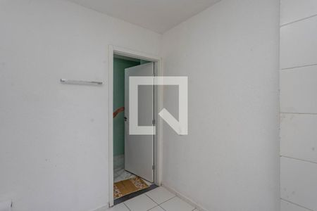 Banheiro de apartamento para alugar com 1 quarto, 44m² em Parque Bristol, São Paulo