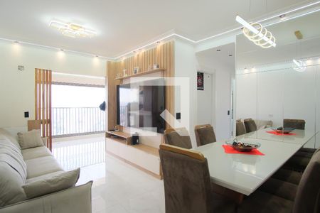 Sala de apartamento à venda com 3 quartos, 80m² em Chácara Seis de Outubro, São Paulo