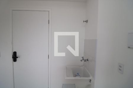 Área de Serviço de apartamento para alugar com 1 quarto, 24m² em Cidade Satelite Santa Barbara, São Paulo