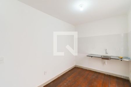 Cozinha de casa de condomínio para alugar com 1 quarto, 49m² em Vila Antonieta, São Paulo