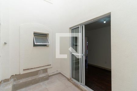 Área de Serviço de casa de condomínio para alugar com 1 quarto, 49m² em Vila Antonieta, São Paulo