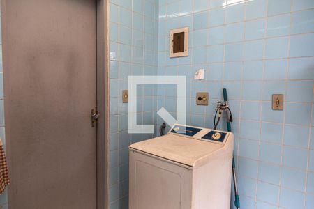 Área de Serviço de casa à venda com 5 quartos, 500m² em Vila das Palmeiras, Guarulhos