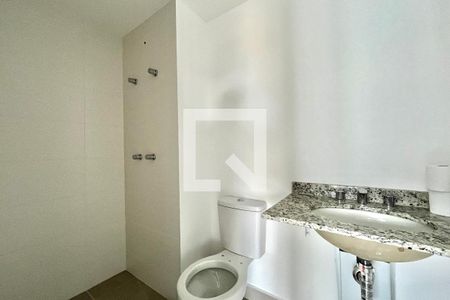 Banheiro de kitnet/studio à venda com 1 quarto, 28m² em Chácara Inglesa, São Paulo