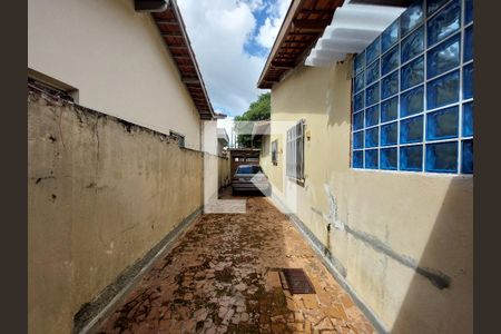 Área Externa de casa à venda com 2 quartos, 250m² em Vila Arriete, São Paulo