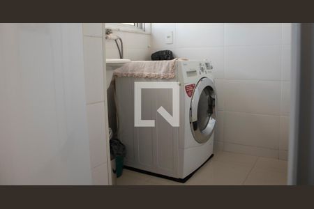 Área de Serviço de apartamento à venda com 3 quartos, 72m² em Ana Lúcia, Belo Horizonte