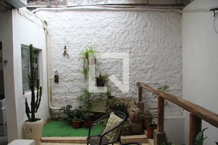 Quintal de casa para alugar com 3 quartos, 250m² em Vila Aprazivel, Guarulhos