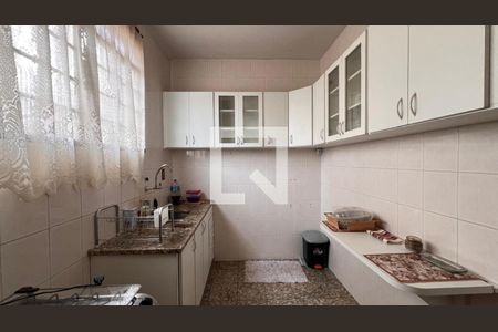 Cozinha de casa à venda com 2 quartos, 376m² em Santa Efigênia, Belo Horizonte