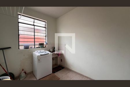 Área de Serviço de casa à venda com 2 quartos, 376m² em Santa Efigênia, Belo Horizonte