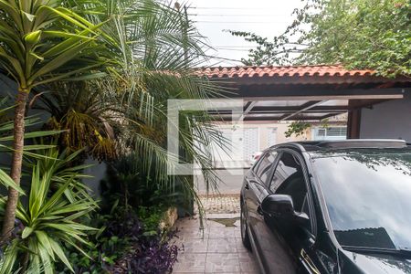 Garagem de casa de condomínio para alugar com 4 quartos, 149m² em Jundiapeba, Mogi das Cruzes