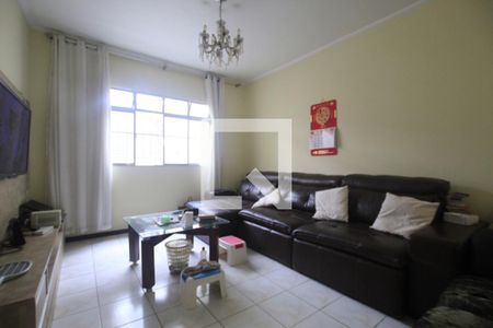 Sala de casa para alugar com 3 quartos, 200m² em Vila Monumento, São Paulo