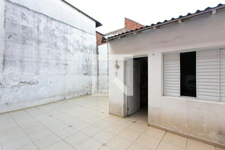 Quintal de casa à venda com 3 quartos, 112m² em Pari, São Paulo