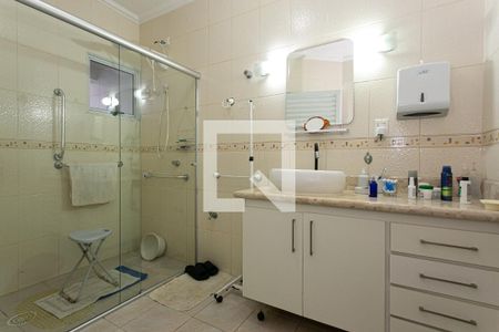 Banheiro da Suíte de casa à venda com 4 quartos, 110m² em Pari, São Paulo