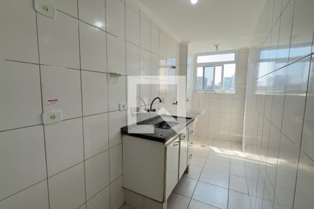 Cozinha de apartamento para alugar com 1 quarto, 52m² em Guilhermina, Praia Grande