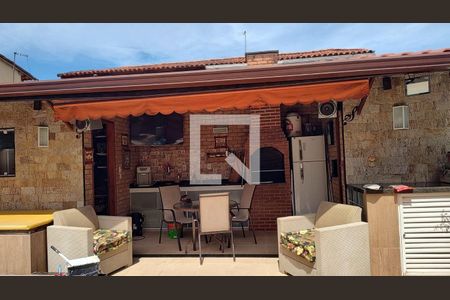 Casa à venda com 3 quartos, 156m² em Itaipu, Niterói