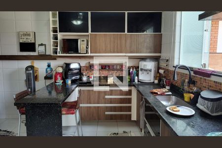 Casa à venda com 3 quartos, 156m² em Itaipu, Niterói