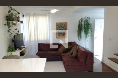 Casa à venda com 3 quartos, 142m² em Jardim Monte Kemel, São Paulo