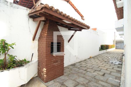 Área externa de casa para alugar com 6 quartos, 800m² em Itaigara, Salvador