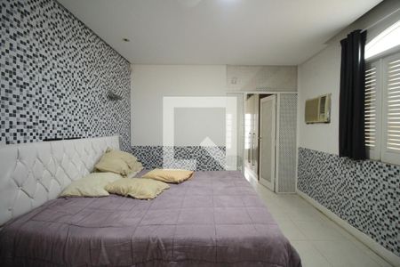 Suíte 1 de casa para alugar com 6 quartos, 800m² em Itaigara, Salvador