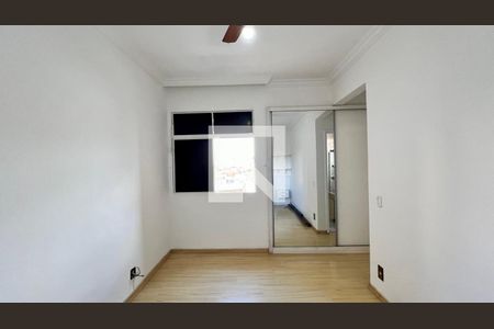 Quarto de apartamento à venda com 1 quarto, 49m² em Floresta, Belo Horizonte