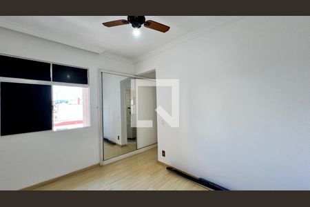 Quarto de apartamento à venda com 1 quarto, 49m² em Floresta, Belo Horizonte