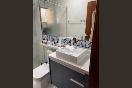 Casa à venda com 3 quartos, 250m² em Vila Nair, São Paulo