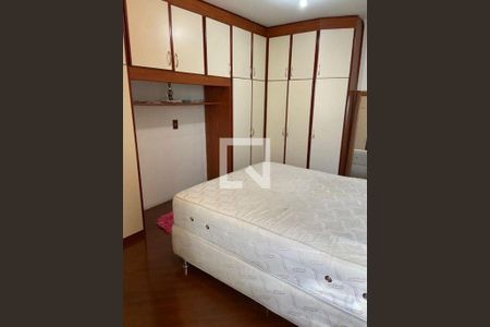 Casa à venda com 3 quartos, 250m² em Vila Nair, São Paulo