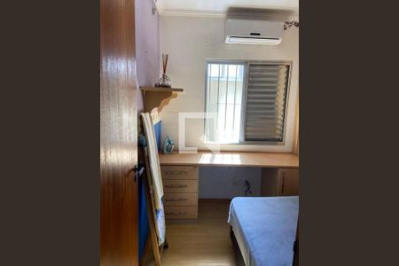 Casa à venda com 3 quartos, 250m² em Vila Nair, São Paulo