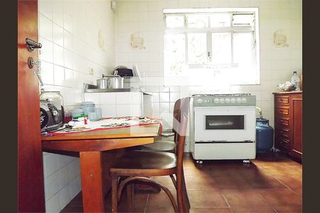 Casa à venda com 2 quartos, 318m² em Bela Vista, São Paulo