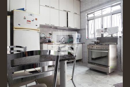 Casa à venda com 2 quartos, 318m² em Bela Vista, São Paulo