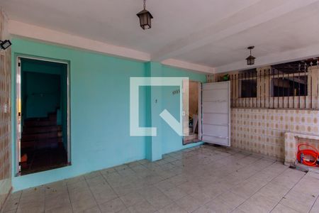 Garagem de casa à venda com 4 quartos, 170m² em Vila Prudente, São Paulo